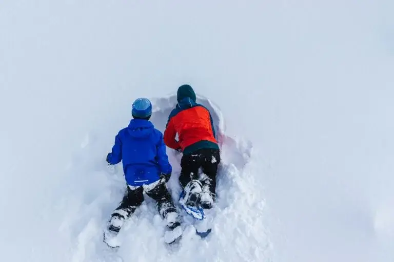 snow-play-nanny-la-plagne